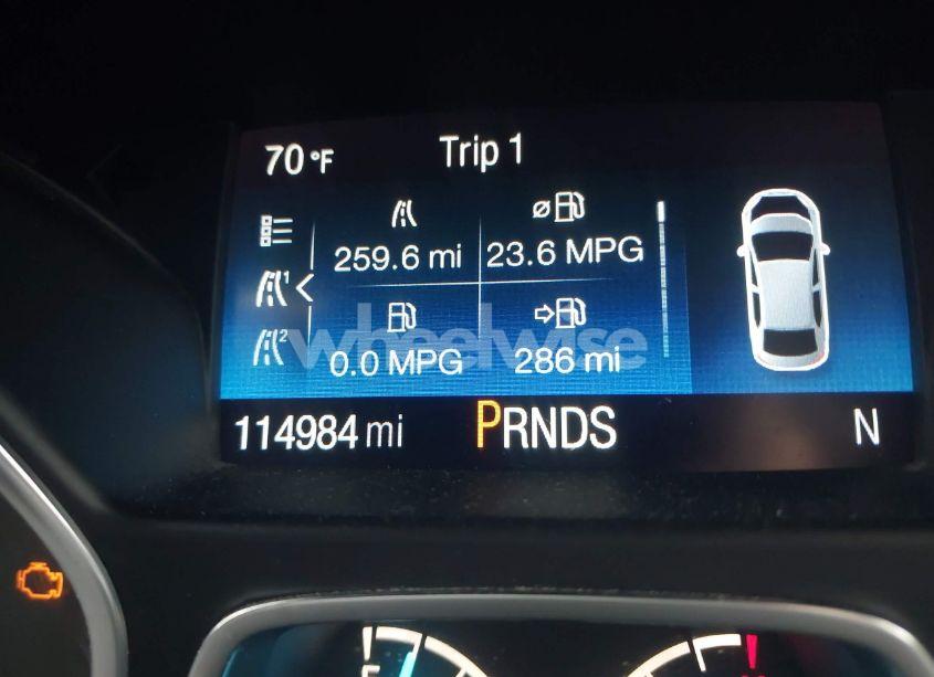 Photo 15 of 2017 Ford Escape SE (VIN 1FMCU9G97HUE11700)