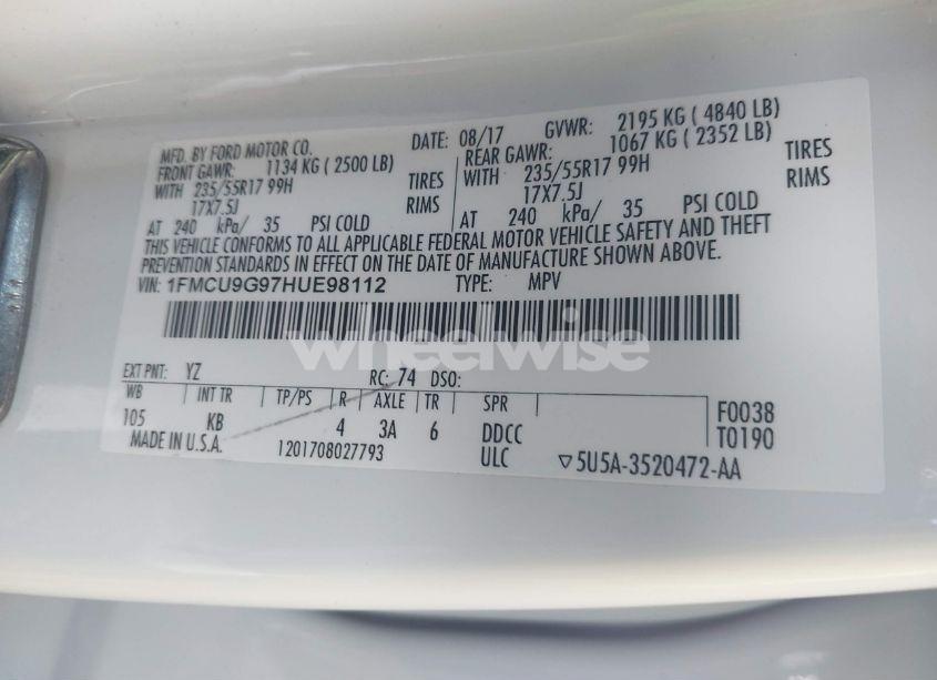 Photo 9 of 2017 Ford Escape SE (VIN 1FMCU9G97HUE98112)