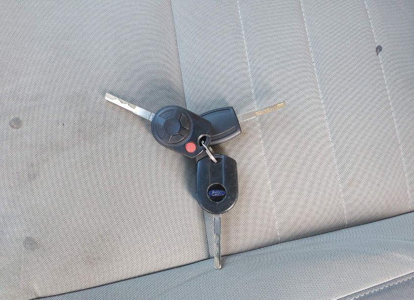 Photo 11 of 2013 Ford Escape SE (VIN 1FMCU9G98DUA18203)