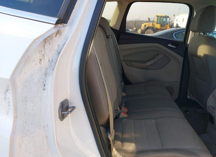 Photo 8 of 2013 Ford Escape SE (VIN 1FMCU9G98DUA18203)