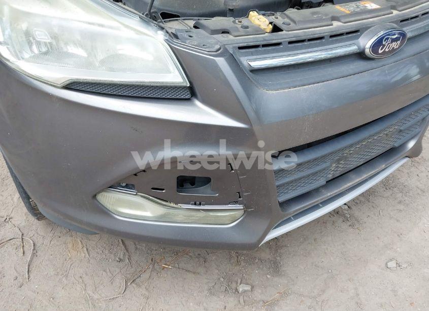 Photo 6 of 2013 Ford Escape SE (VIN 1FMCU9G98DUA18377)