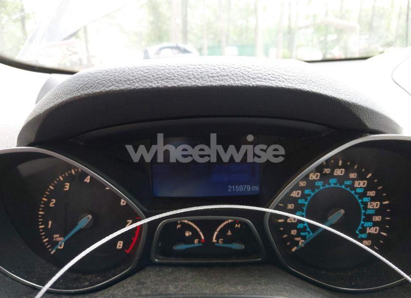 Photo 7 of 2013 Ford Escape SE (VIN 1FMCU9G98DUA18377)