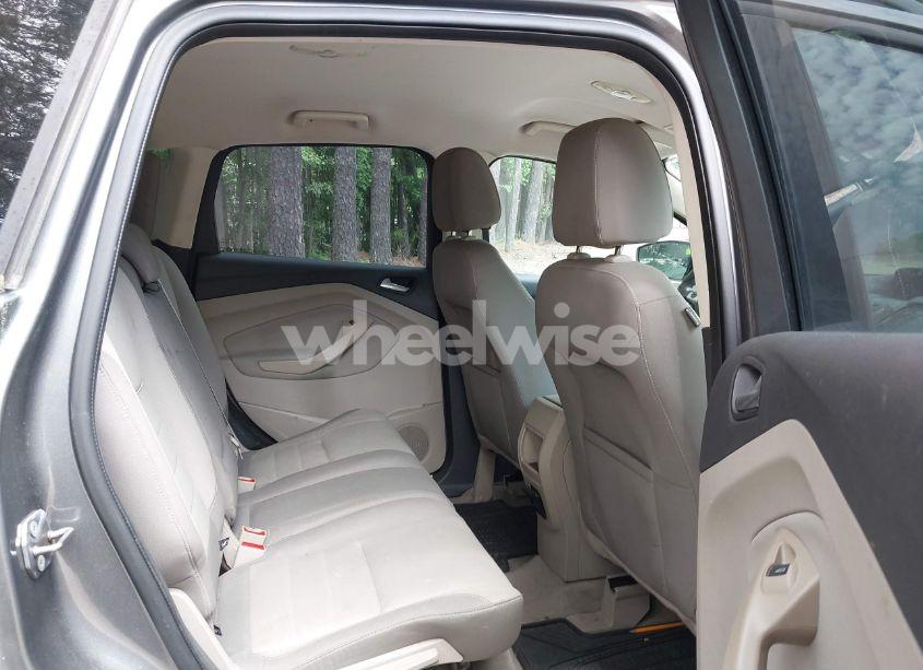 Photo 8 of 2013 Ford Escape SE (VIN 1FMCU9G98DUA18377)