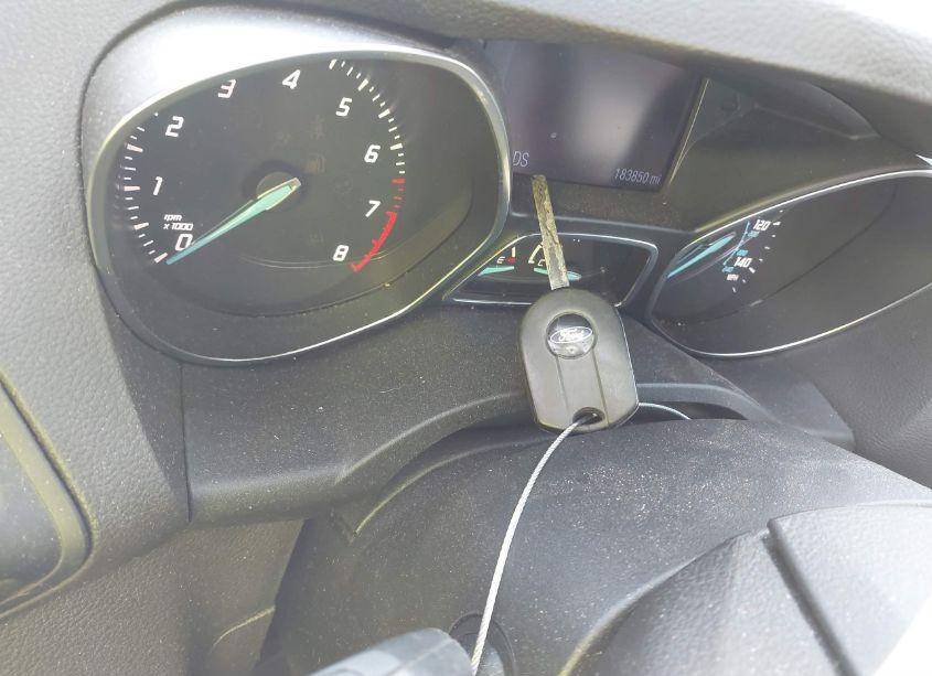 Photo 11 of 2013 Ford Escape SE (VIN 1FMCU9G98DUB03896)