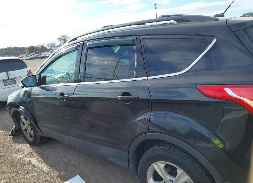 Photo 14 of 2013 Ford Escape SE (VIN 1FMCU9G98DUB03896)