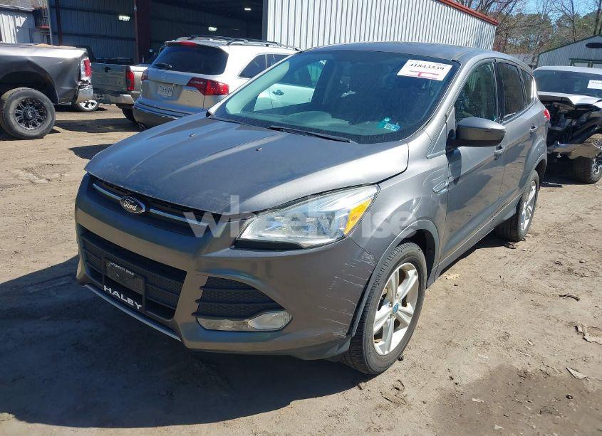 Photo 2 of 2013 Ford Escape SE (VIN 1FMCU9G98DUB36879)