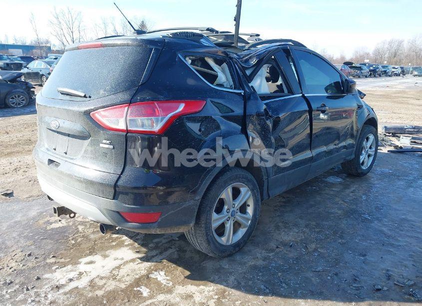 Photo 4 of 2013 Ford Escape SE (VIN 1FMCU9G98DUB53374)