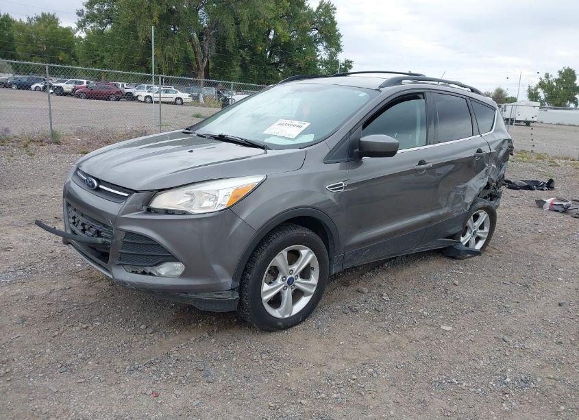 Photo 2 of 2013 Ford Escape SE (VIN 1FMCU9G98DUD42977)