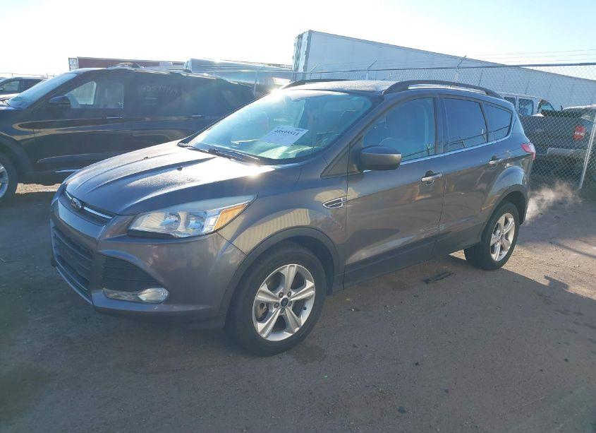 Photo 2 of 2014 Ford Escape SE (VIN 1FMCU9G98EUB63422)