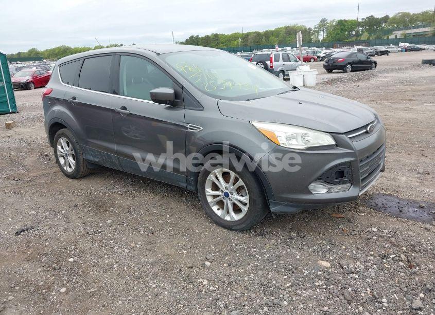 2014 Ford Escape SE (VIN 1FMCU9G98EUB73139) main photo