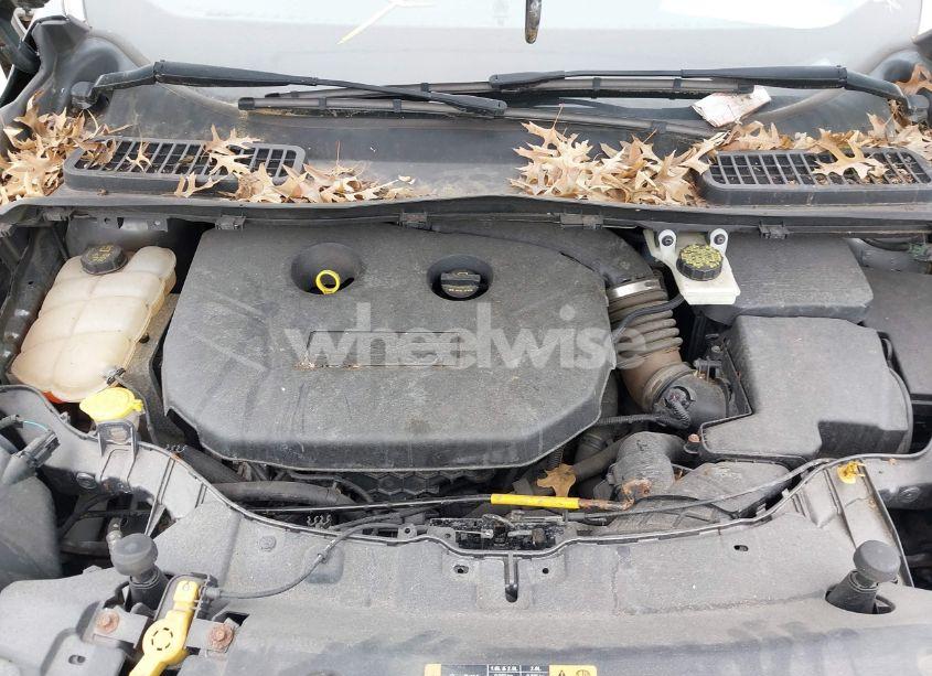 Photo 10 of 2014 Ford Escape SE (VIN 1FMCU9G98EUB73139)