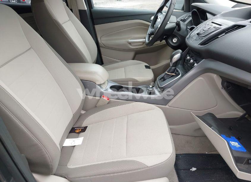 Photo 5 of 2014 Ford Escape SE (VIN 1FMCU9G98EUB73139)