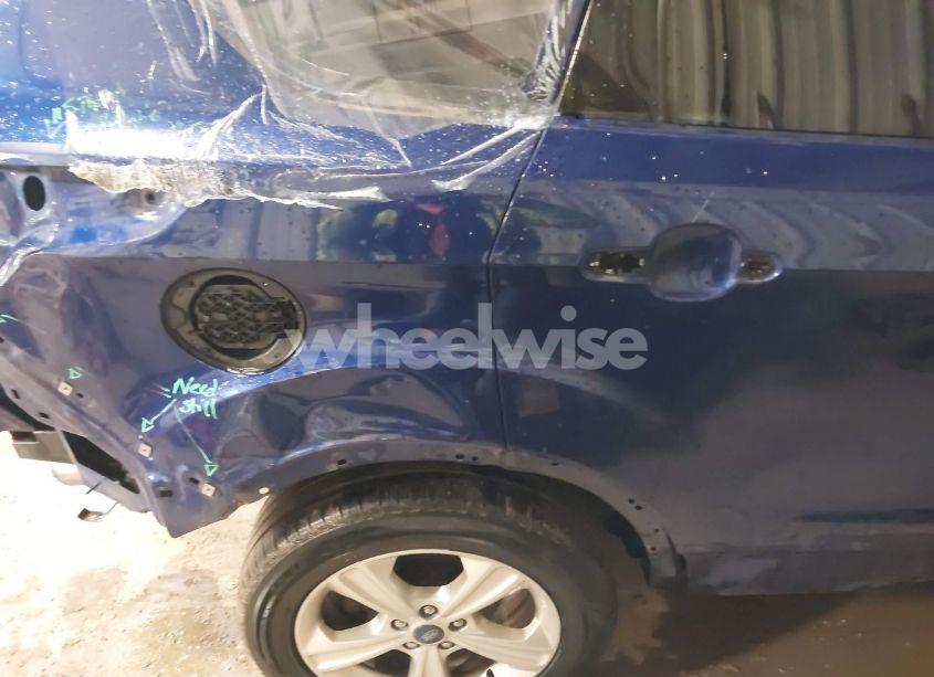 Photo 14 of 2014 Ford Escape SE (VIN 1FMCU9G98EUB90782)