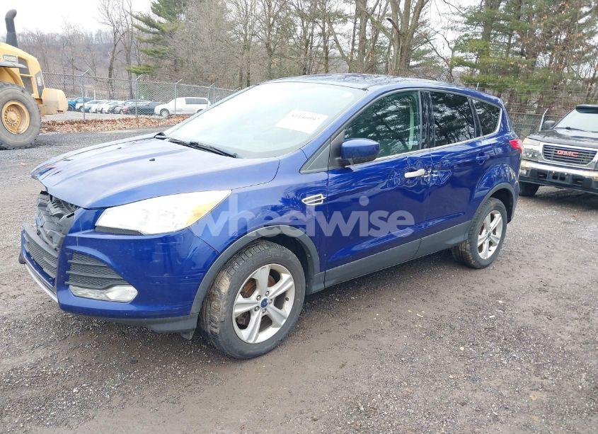 Photo 2 of 2014 Ford Escape SE (VIN 1FMCU9G98EUC48647)