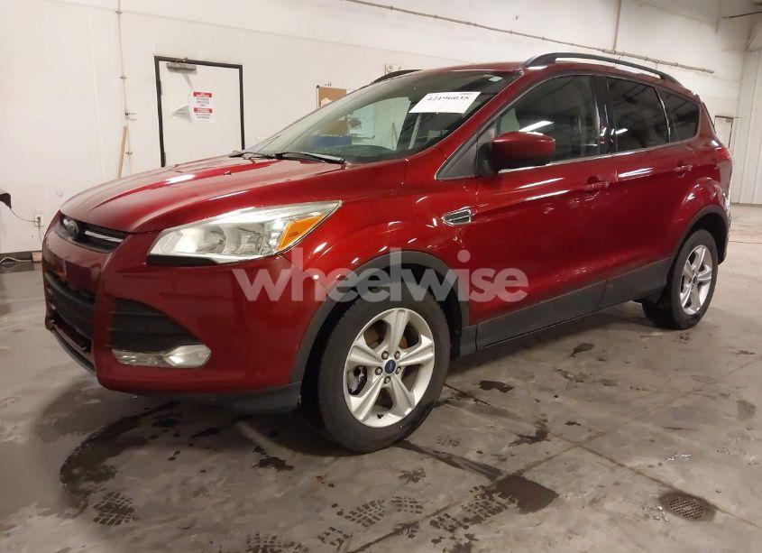 Photo 2 of 2014 Ford Escape SE (VIN 1FMCU9G98EUC73838)
