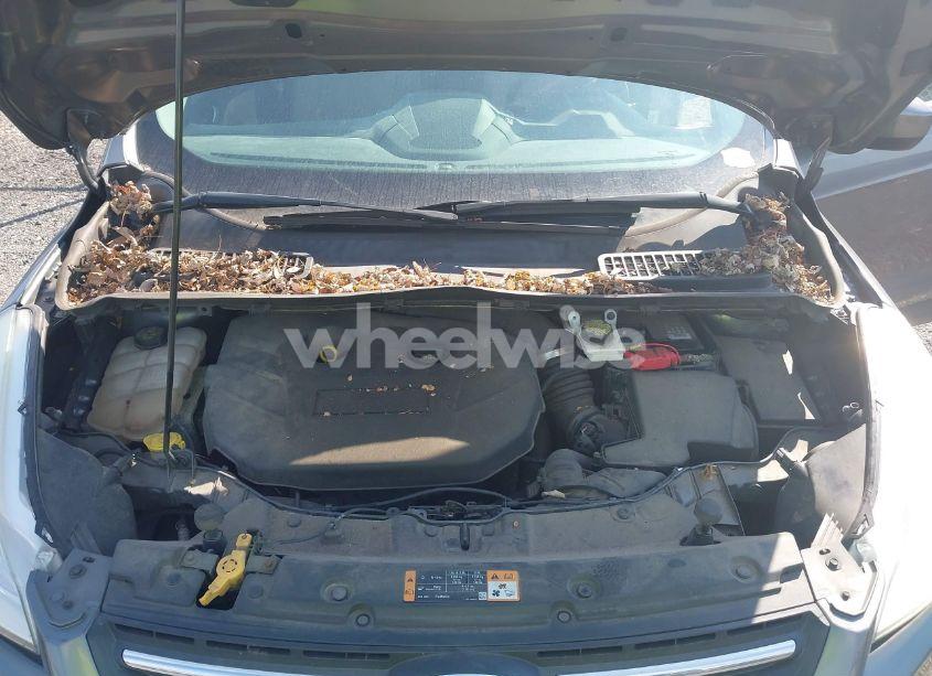 Photo 10 of 2014 Ford Escape SE (VIN 1FMCU9G98EUD26411)