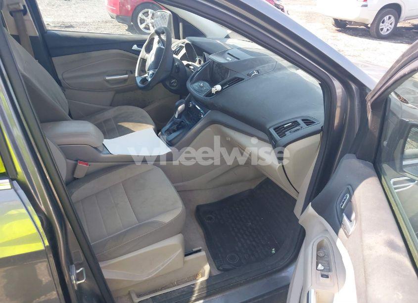 Photo 5 of 2014 Ford Escape SE (VIN 1FMCU9G98EUD26411)