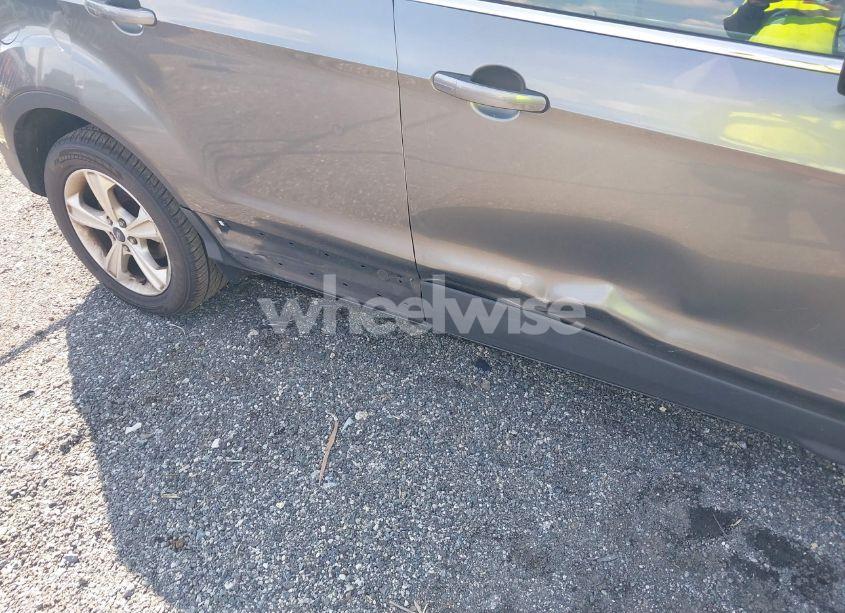 Photo 6 of 2014 Ford Escape SE (VIN 1FMCU9G98EUD26411)