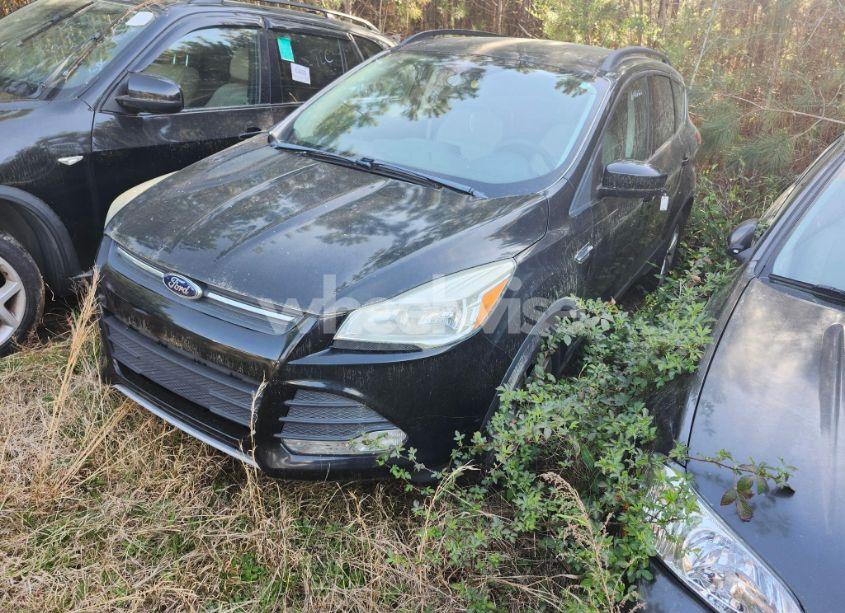 Photo 2 of 2014 Ford Escape (VIN 1FMCU9G98EUD59893)