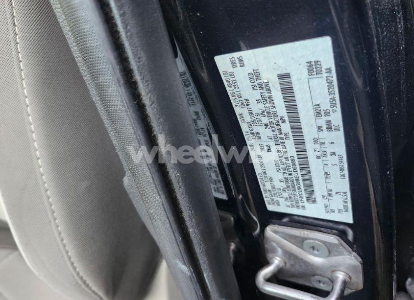 Photo 9 of 2014 Ford Escape (VIN 1FMCU9G98EUD59893)