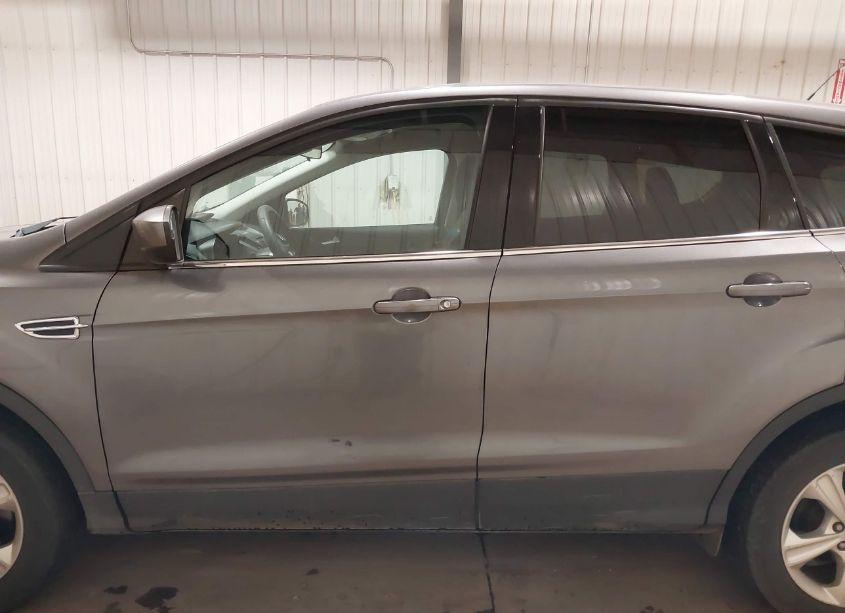 Photo 15 of 2014 Ford Escape SE (VIN 1FMCU9G98EUE01561)
