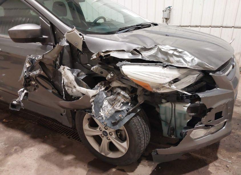 Photo 6 of 2014 Ford Escape SE (VIN 1FMCU9G98EUE01561)