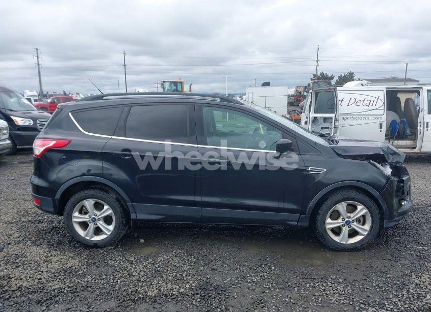 Photo 14 of 2015 Ford Escape SE (VIN 1FMCU9G98FUA26059)
