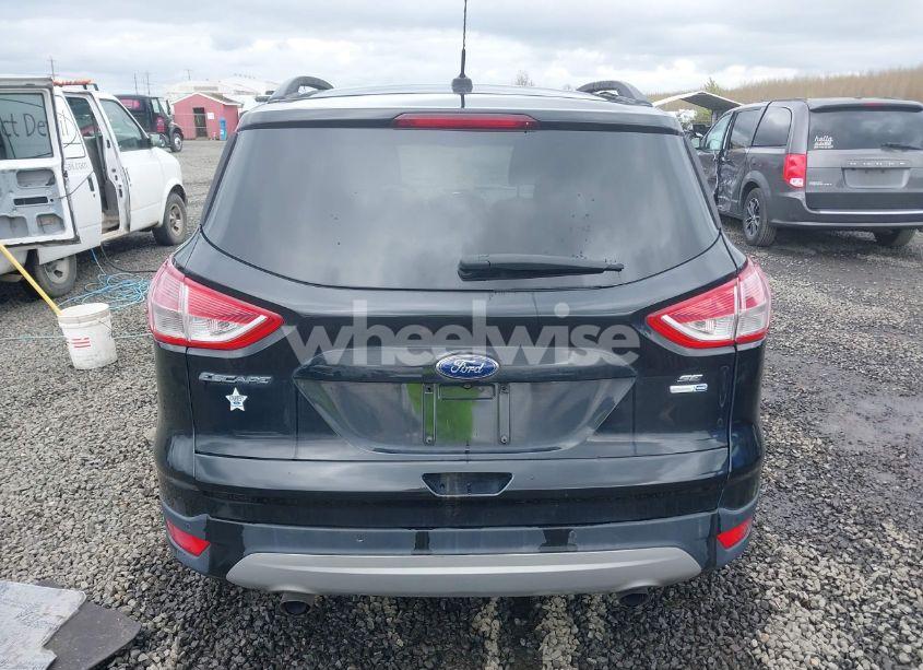 Photo 17 of 2015 Ford Escape SE (VIN 1FMCU9G98FUA26059)
