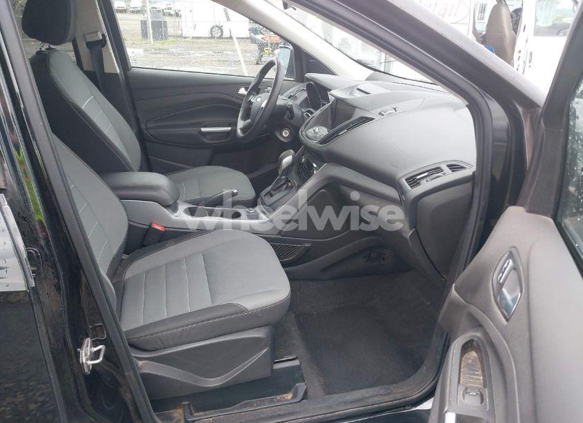 Photo 5 of 2015 Ford Escape SE (VIN 1FMCU9G98FUA26059)