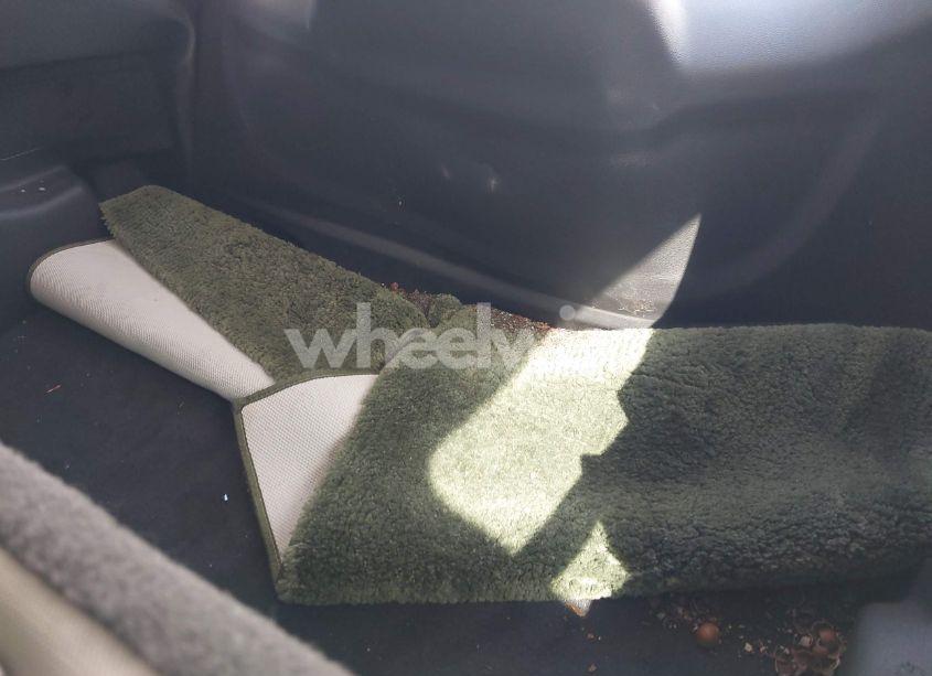 Photo 16 of 2015 Ford Escape SE (VIN 1FMCU9G98FUB31927)