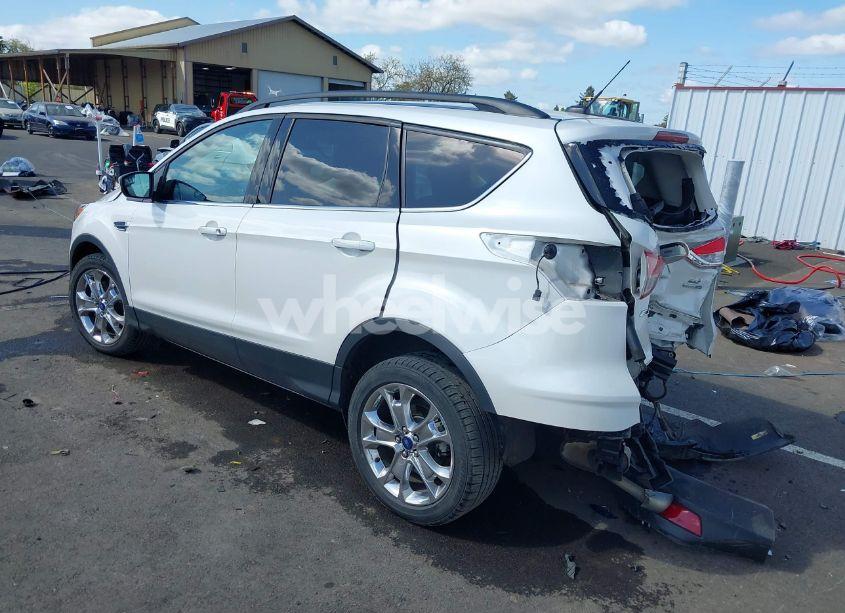 Photo 3 of 2015 Ford Escape SE (VIN 1FMCU9G98FUB31927)