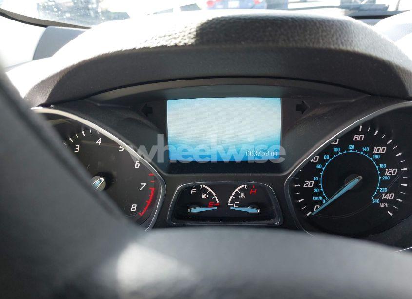 Photo 7 of 2015 Ford Escape SE (VIN 1FMCU9G98FUB31927)