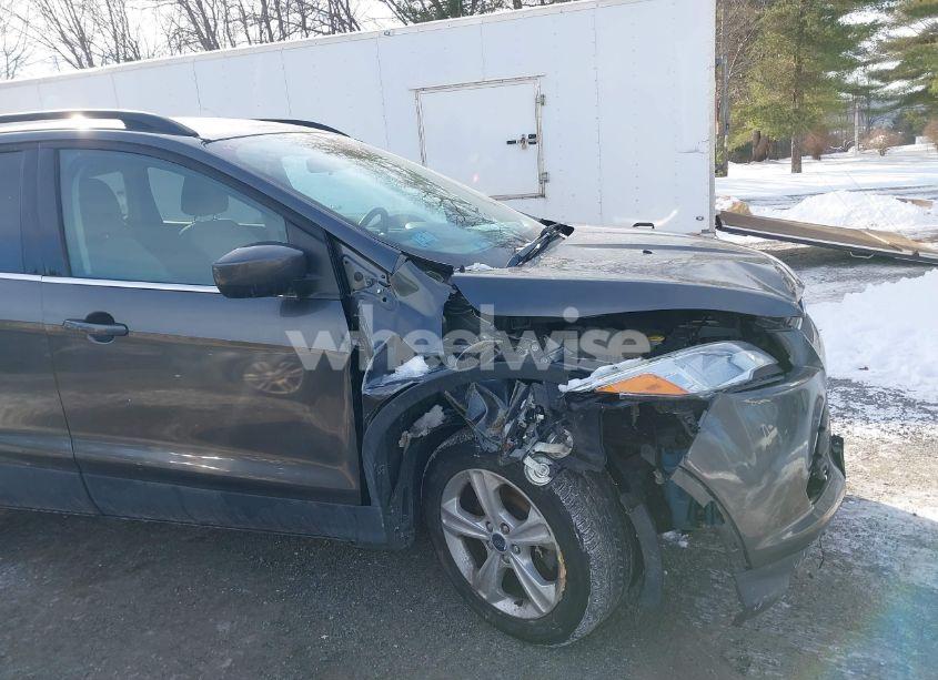 Photo 6 of 2015 Ford Escape SE (VIN 1FMCU9G98FUC54000)