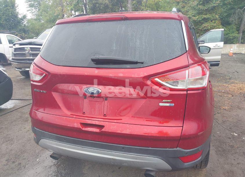 Photo 16 of 2015 Ford Escape SE (VIN 1FMCU9G98FUC72609)