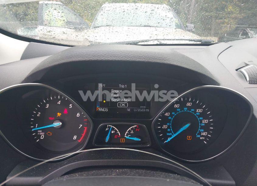 Photo 7 of 2015 Ford Escape SE (VIN 1FMCU9G98FUC72609)