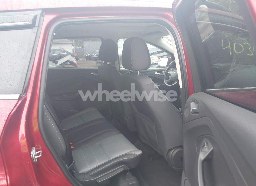 Photo 8 of 2015 Ford Escape SE (VIN 1FMCU9G98FUC72609)