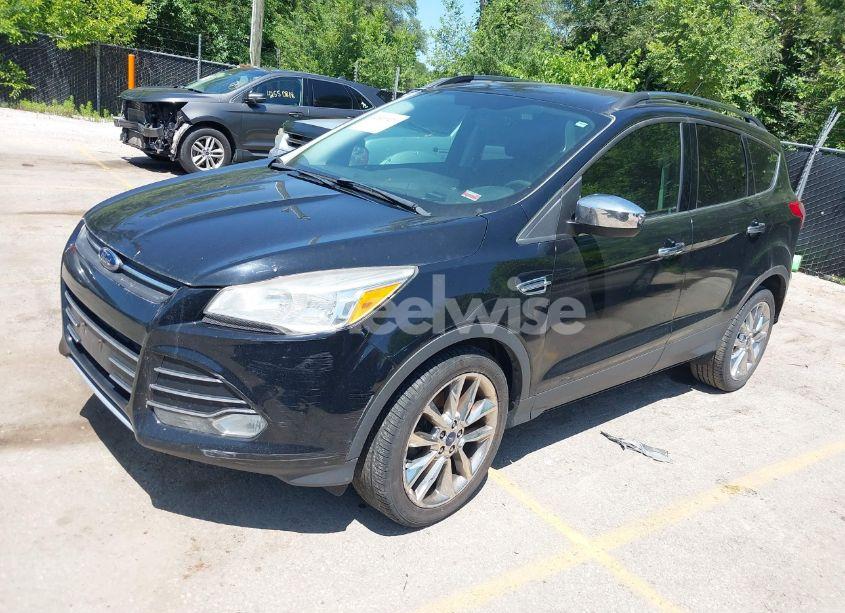 Photo 2 of 2016 Ford Escape SE (VIN 1FMCU9G98GUB16779)
