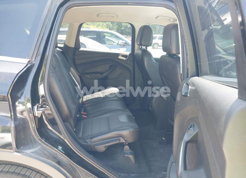 Photo 8 of 2016 Ford Escape SE (VIN 1FMCU9G98GUB16779)