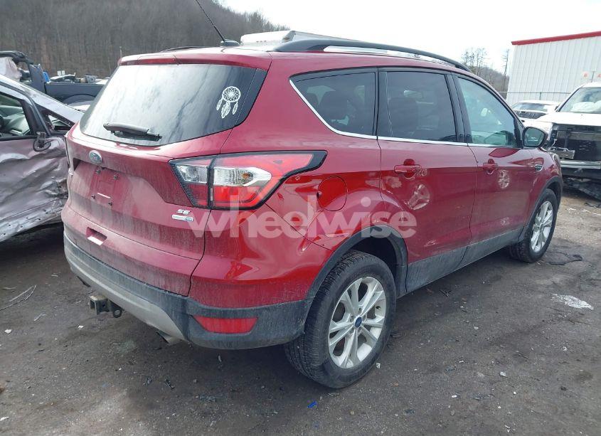 Photo 4 of 2017 Ford Escape SE (VIN 1FMCU9G98HUD91344)