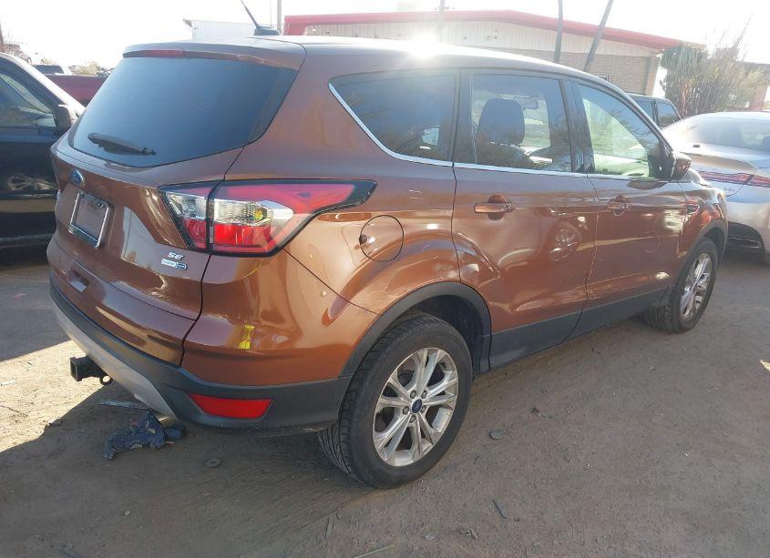 Photo 4 of 2017 Ford Escape SE (VIN 1FMCU9G98HUF11157)