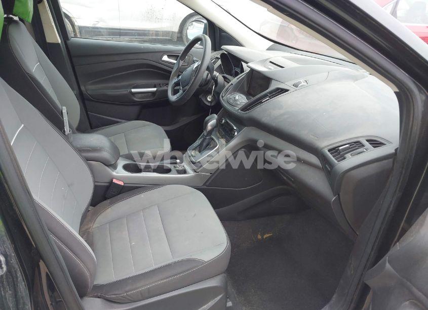 Photo 5 of 2013 Ford Escape SE (VIN 1FMCU9G99DUC90792)