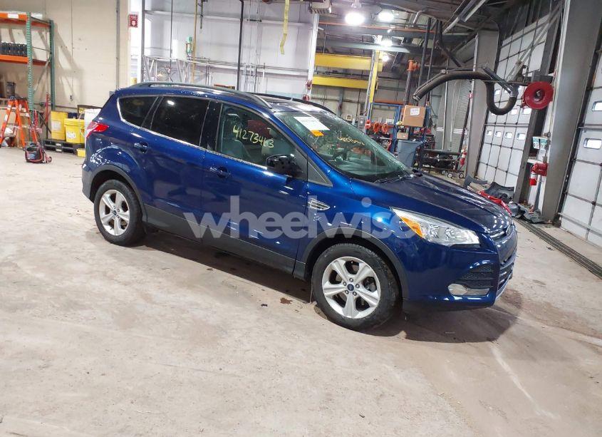 2014 Ford Escape SE (VIN 1FMCU9G99EUB04363) main photo