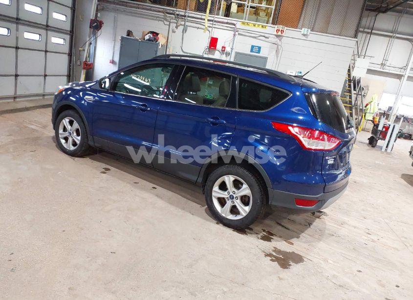 Photo 3 of 2014 Ford Escape SE (VIN 1FMCU9G99EUB04363)