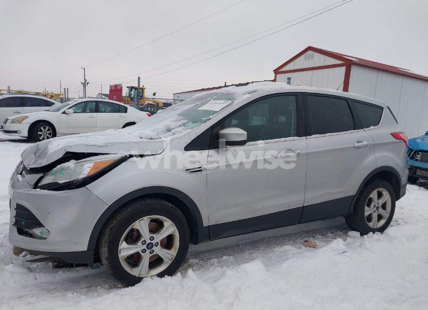 Photo 14 of 2015 Ford Escape SE (VIN 1FMCU9G99FUA19766)