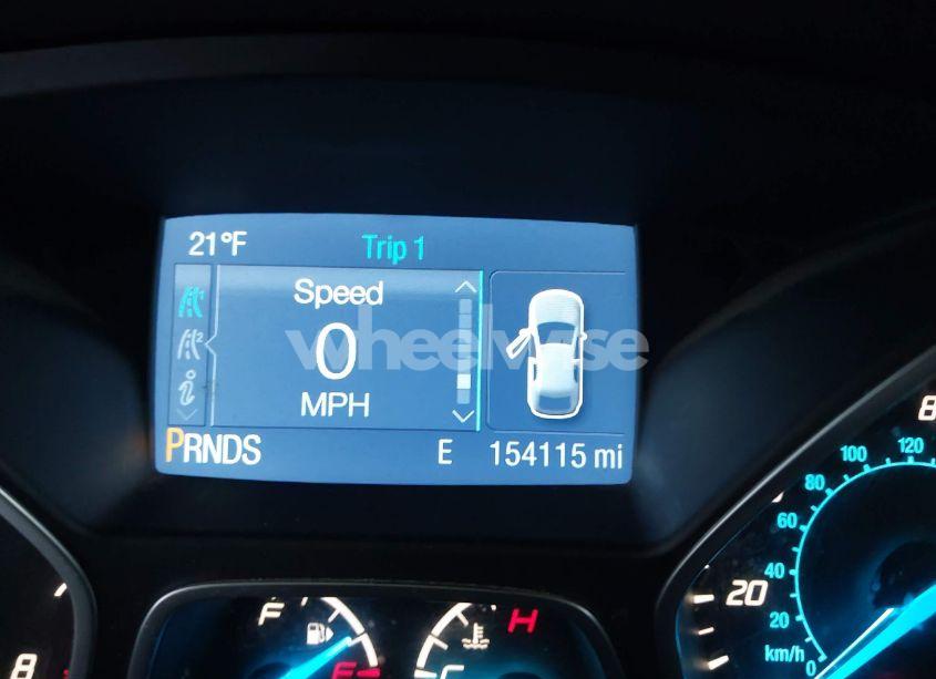 Photo 15 of 2015 Ford Escape SE (VIN 1FMCU9G99FUA19766)