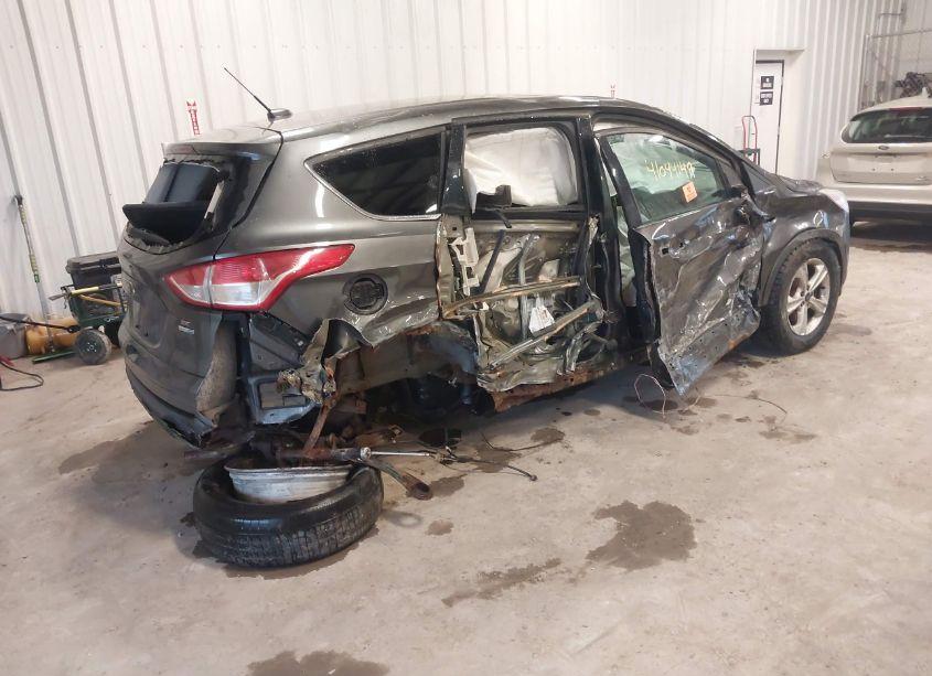 Photo 4 of 2015 Ford Escape SE (VIN 1FMCU9G99FUB23383)