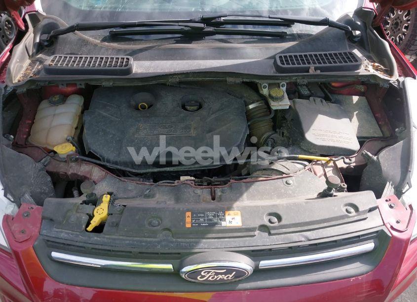 Photo 10 of 2015 Ford Escape SE (VIN 1FMCU9G99FUB26901)