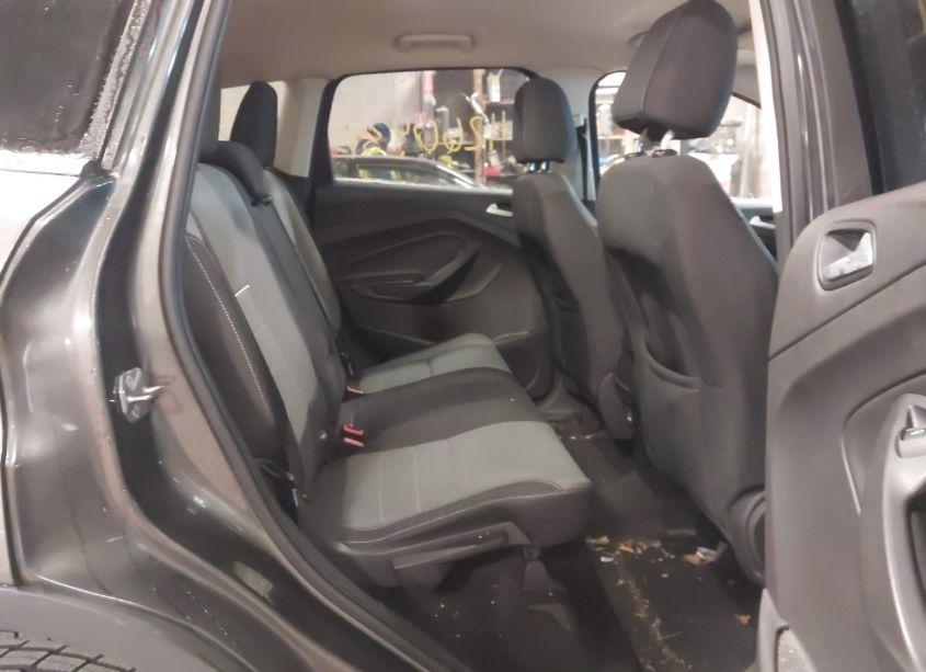 Photo 8 of 2015 Ford Escape SE (VIN 1FMCU9G99FUC81075)