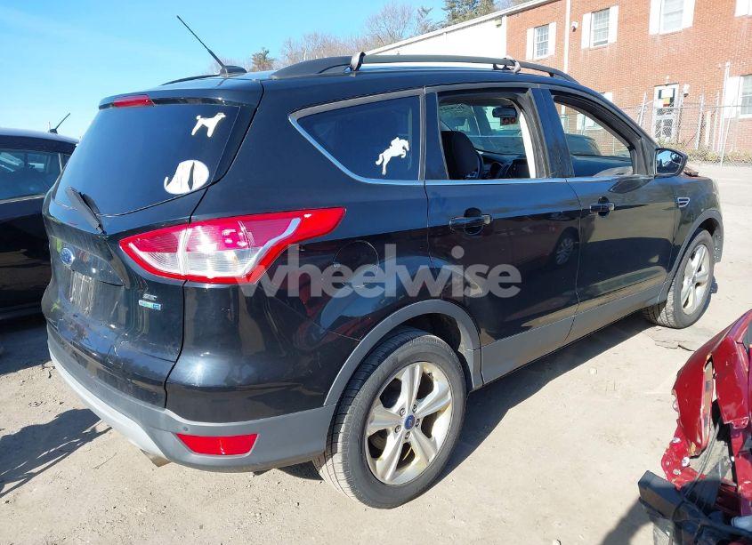 Photo 4 of 2016 Ford Escape SE (VIN 1FMCU9G99GUB02776)