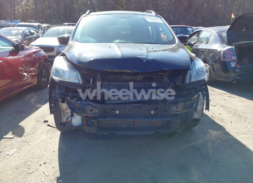 Photo 6 of 2016 Ford Escape SE (VIN 1FMCU9G99GUB02776)